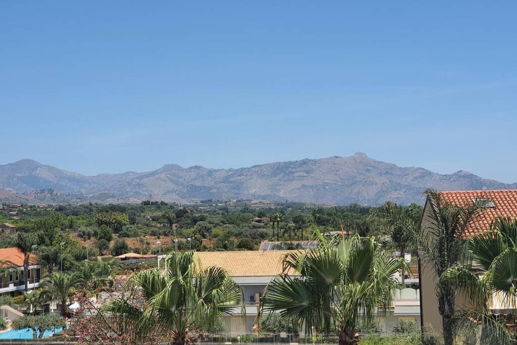 Appartement Sicilia, Mansarda Le Due Terrazze à Mascali Extérieur photo