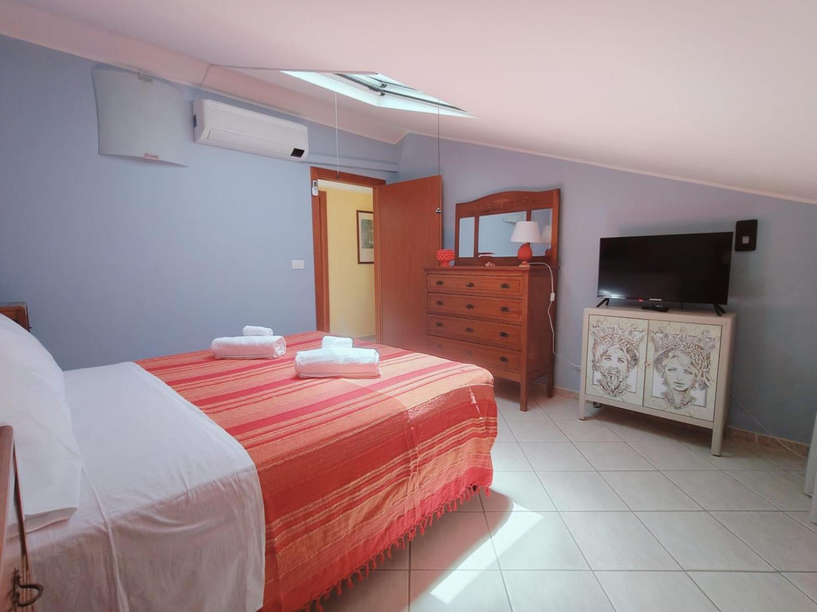 Appartement Sicilia, Mansarda Le Due Terrazze à Mascali Extérieur photo